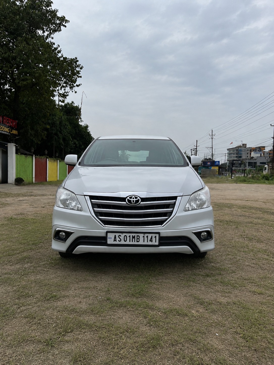 TOYOTA INNOVA G