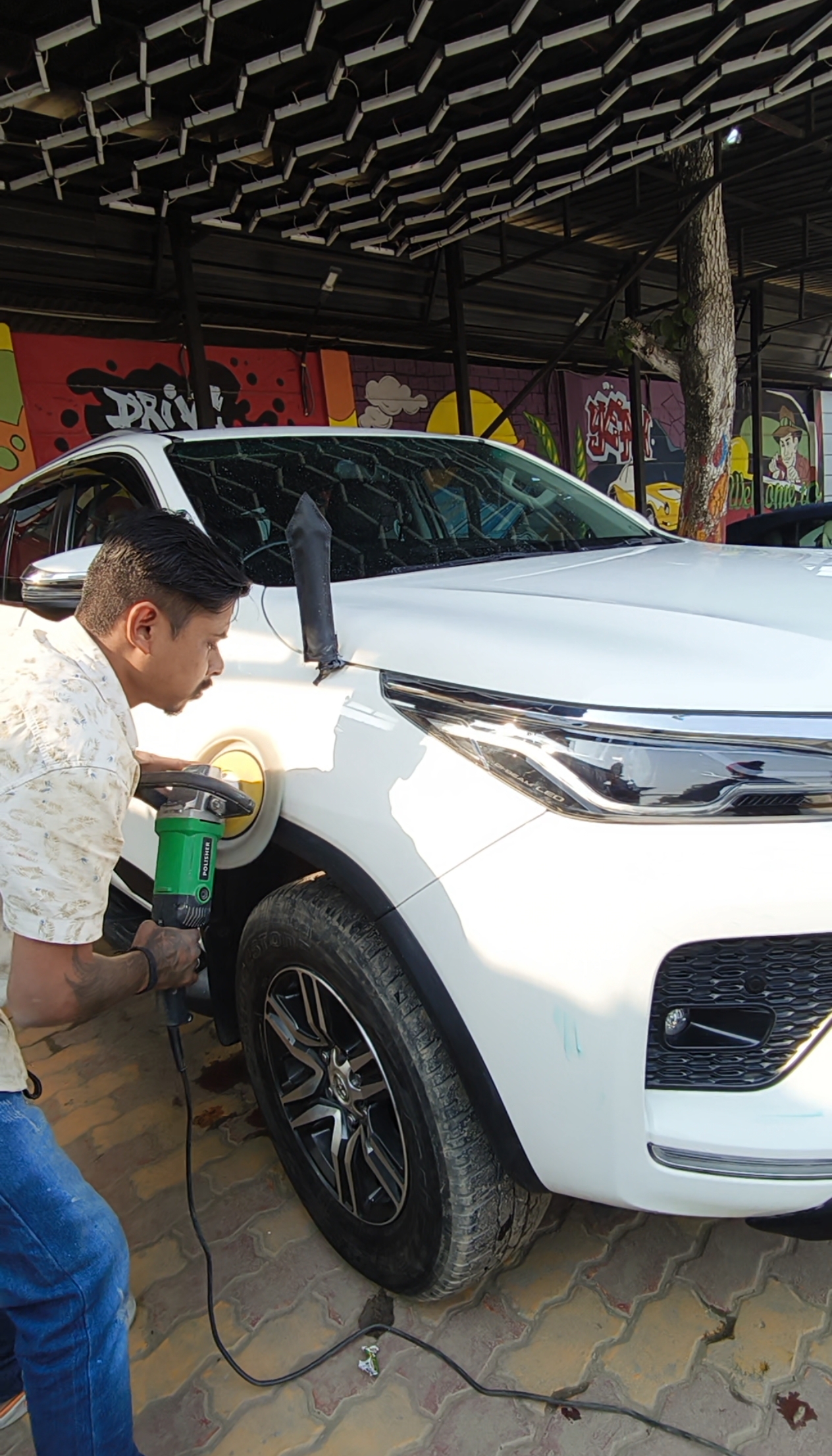 Detailing Services